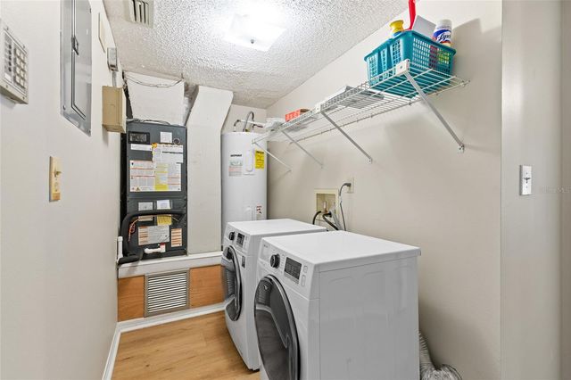 2367 COACH HOUSE BOULEVARD 1308, Orlando, FL 32812