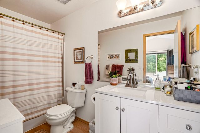 911 N Van Marter Rd, Spokane, WA 99206