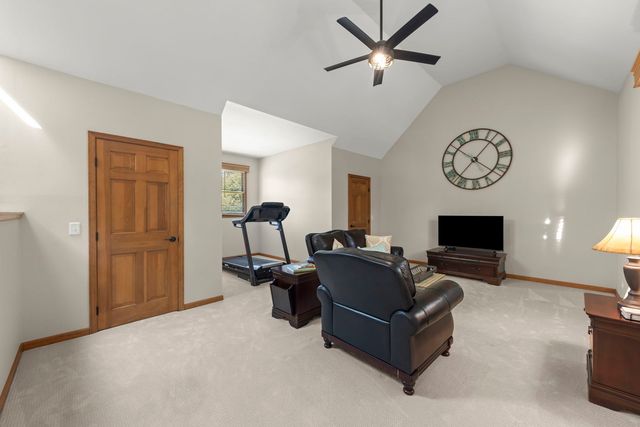 443 Timber Ridge Drive, Bartlett, IL 60103