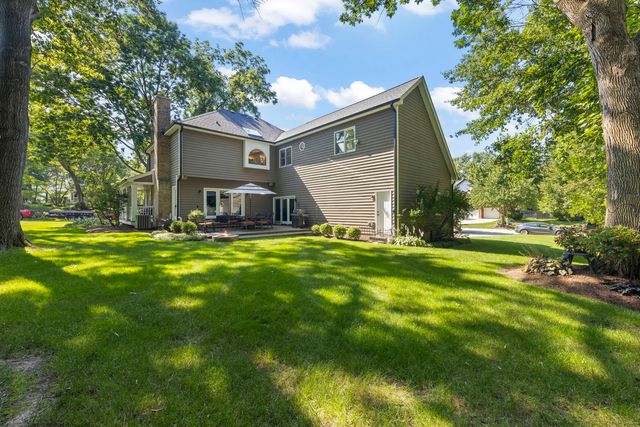 443 Timber Ridge Drive, Bartlett, IL 60103