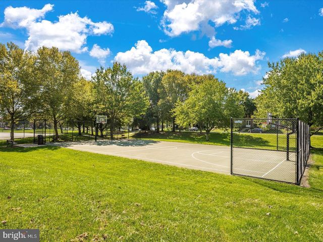 2503-3B N COLERIDGE DR, Frederick, MD 21702