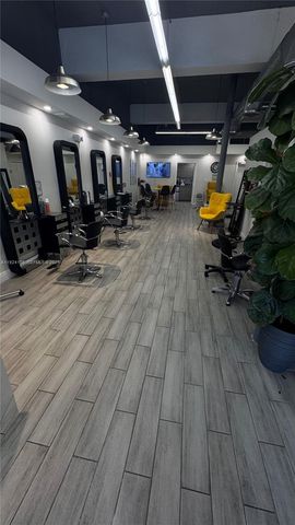 2614 SW 8th St, Miami, FL 33135