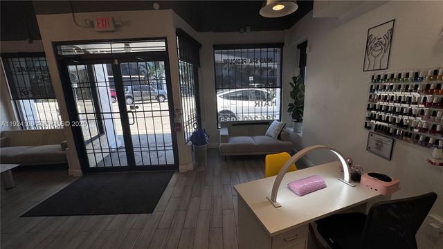 2614 SW 8th St, Miami, FL 33135