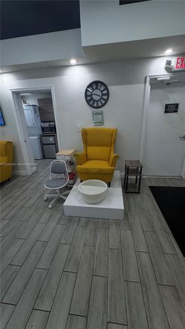 2614 SW 8th St, Miami, FL 33135