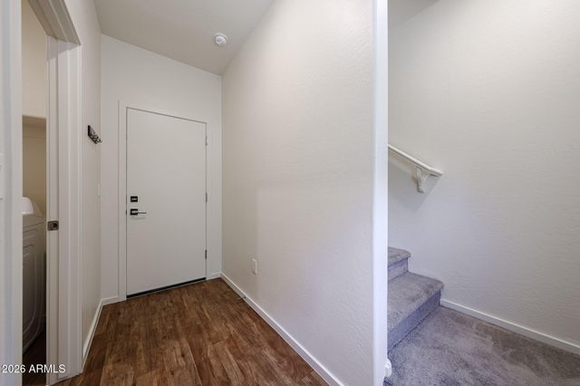 2321 E HIDALGO Avenue, Phoenix, AZ 85040
