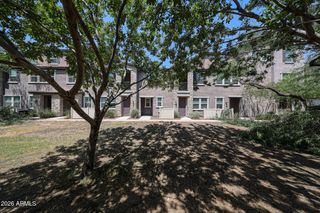 2321 E HIDALGO Avenue, Phoenix, AZ 85040