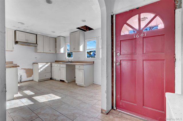 1009 Centennial Avenue, North Baldwin, NY 11510