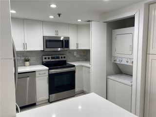 911 E Ponce De Leon Boulevard 301, Coral Gables, FL 33134