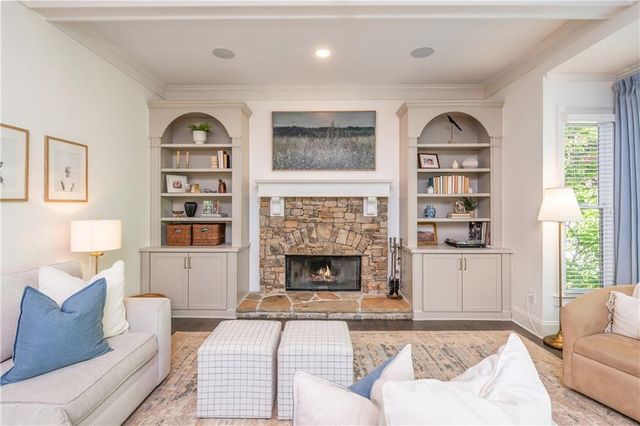 7075 Wakehurst Place, Cumming, GA 30040
