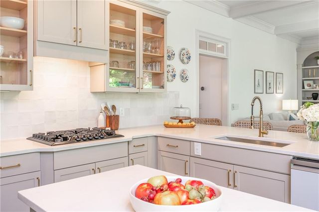 7075 Wakehurst Place, Cumming, GA 30040