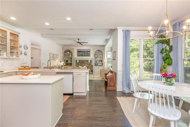 7075 Wakehurst Place, Cumming, GA 30040