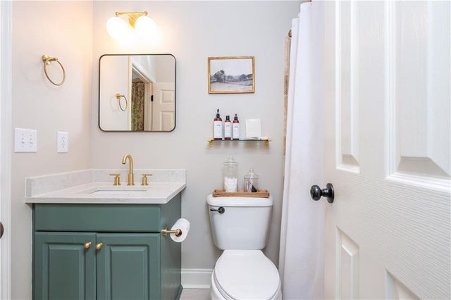 7075 Wakehurst Place, Cumming, GA 30040