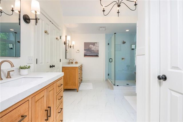7075 Wakehurst Place, Cumming, GA 30040