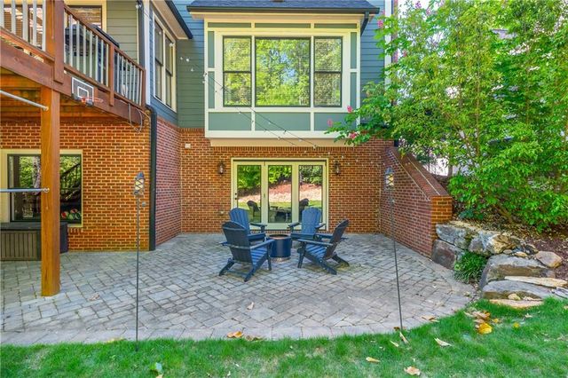 7075 Wakehurst Place, Cumming, GA 30040