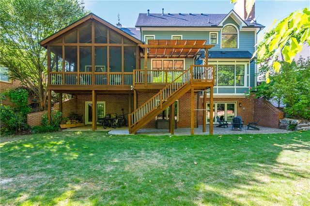7075 Wakehurst Place, Cumming, GA 30040