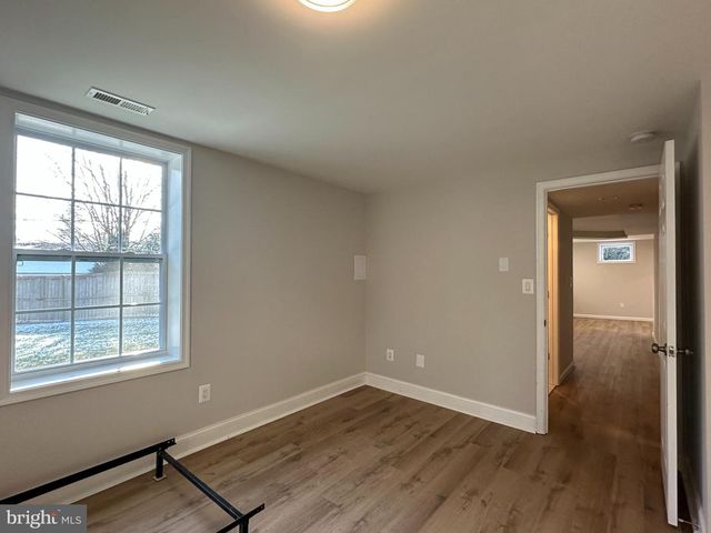 6731 CREST PL, Falls Church, VA 22046