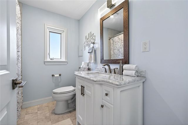 3432 Indian Hill Drive, Kettering, OH 45429