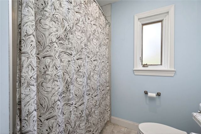 3432 Indian Hill Drive, Kettering, OH 45429