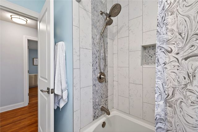 3432 Indian Hill Drive, Kettering, OH 45429