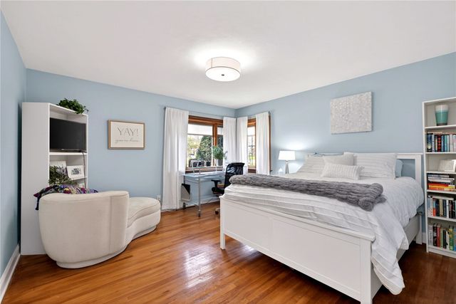 3432 Indian Hill Drive, Kettering, OH 45429