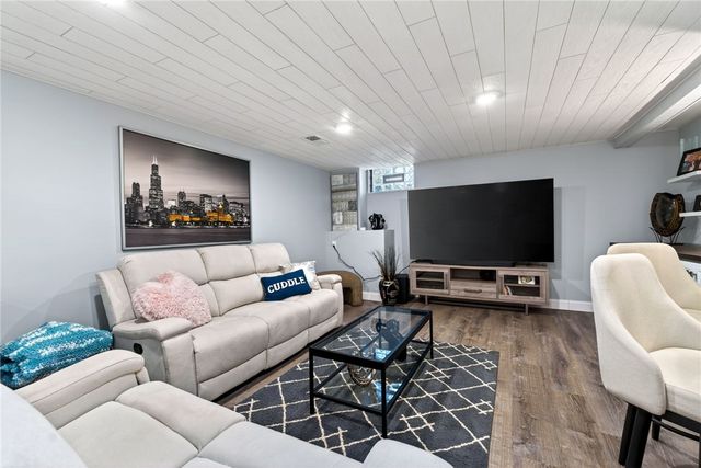 3432 Indian Hill Drive, Kettering, OH 45429