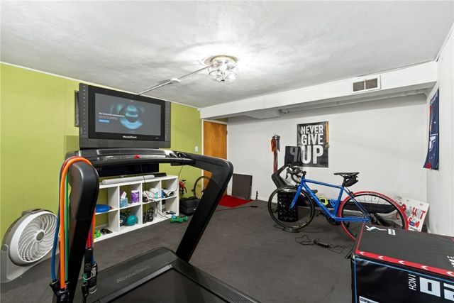 3432 Indian Hill Drive, Kettering, OH 45429