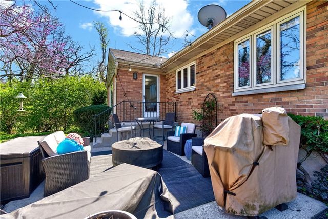 3432 Indian Hill Drive, Kettering, OH 45429