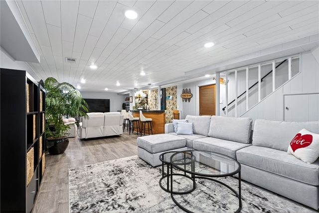 3432 Indian Hill Drive, Kettering, OH 45429