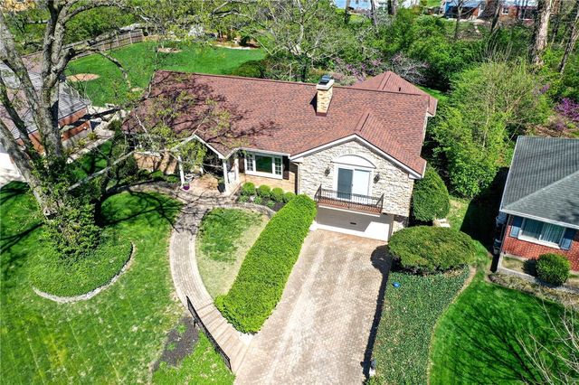 3432 Indian Hill Drive, Kettering, OH 45429