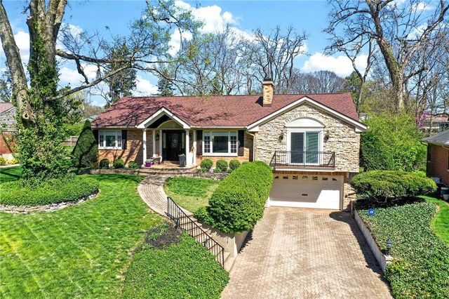 3432 Indian Hill Drive, Kettering, OH 45429