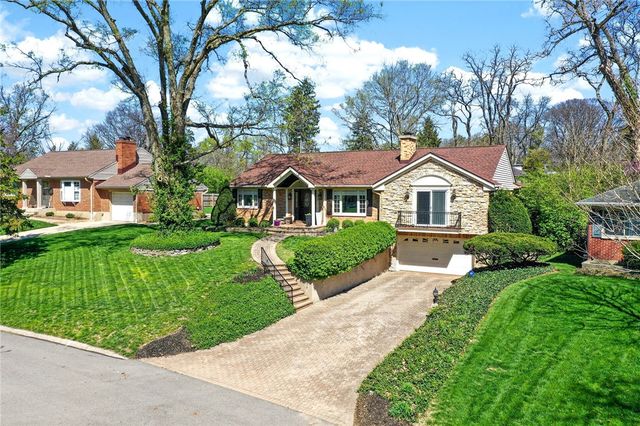 3432 Indian Hill Drive, Kettering, OH 45429