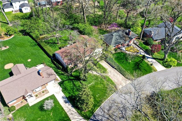 3432 Indian Hill Drive, Kettering, OH 45429