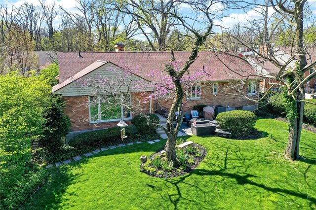 3432 Indian Hill Drive, Kettering, OH 45429