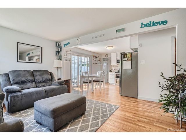 901 S Locust St, Denver, CO 80224