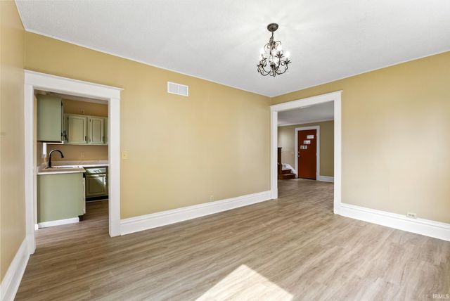 238 Whitelock Street, Huntington, IN 46750