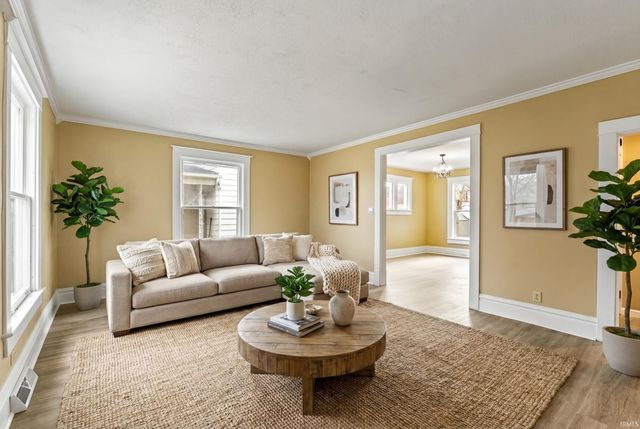 238 Whitelock Street, Huntington, IN 46750