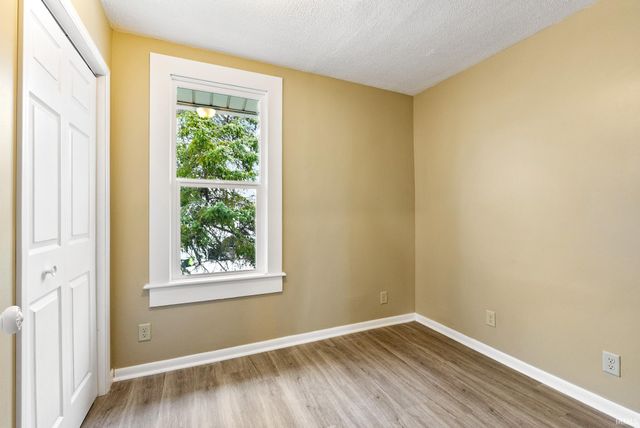 238 Whitelock Street, Huntington, IN 46750