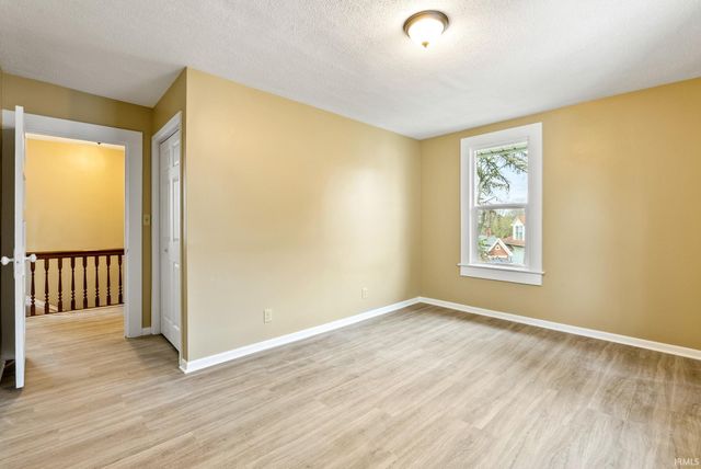 238 Whitelock Street, Huntington, IN 46750