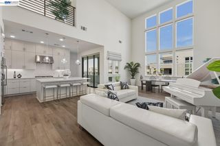 1748 Kilowatt Way 402, Fremont, CA 94539