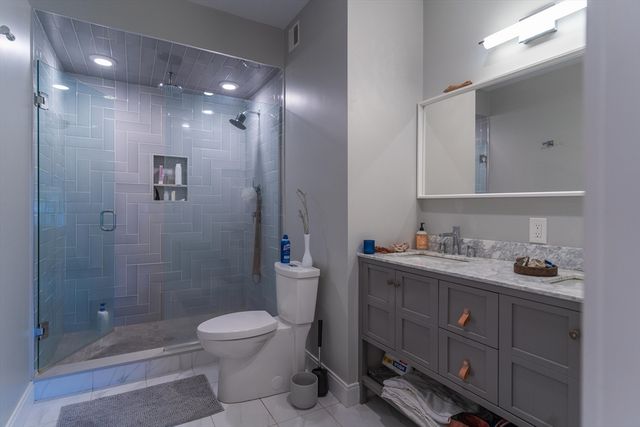 8 Anthony J Grieco Terr 3, Boston, MA 02128