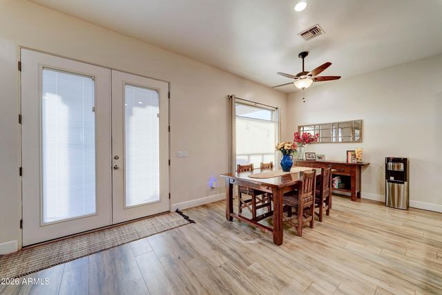 224 E WHITELEY Street, Apache Junction, AZ 85119