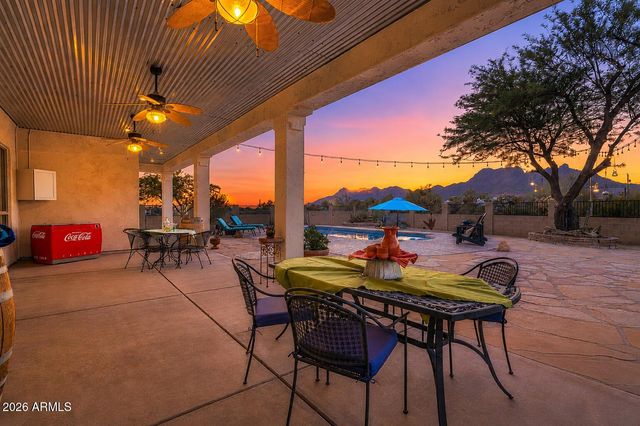 224 E WHITELEY Street, Apache Junction, AZ 85119