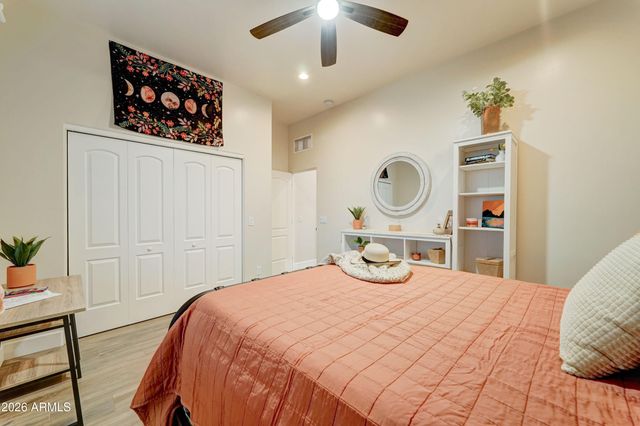 224 E WHITELEY Street, Apache Junction, AZ 85119