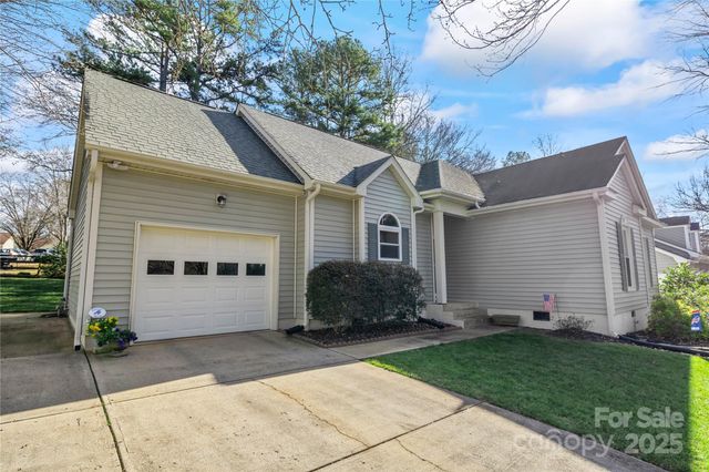 13215 Baker Mills Road, Pineville, NC 28134