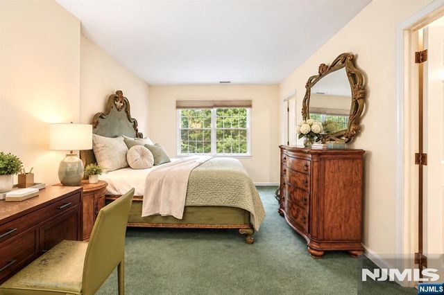116 Stonegate Trail 116, Cresskill, NJ 07626