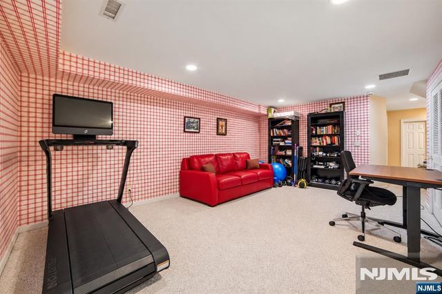 116 Stonegate Trail 116, Cresskill, NJ 07626