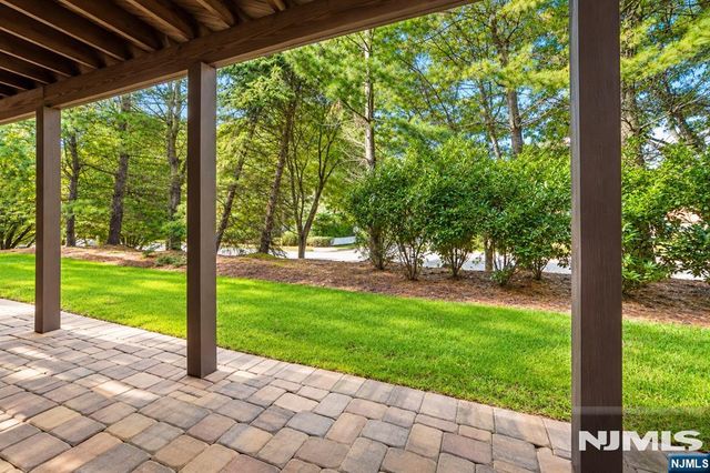 116 Stonegate Trail 116, Cresskill, NJ 07626