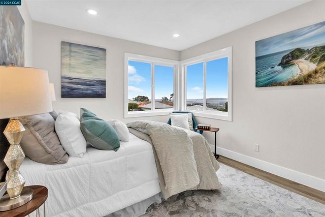 2758 Del Monte Ave, El Cerrito, CA 94530