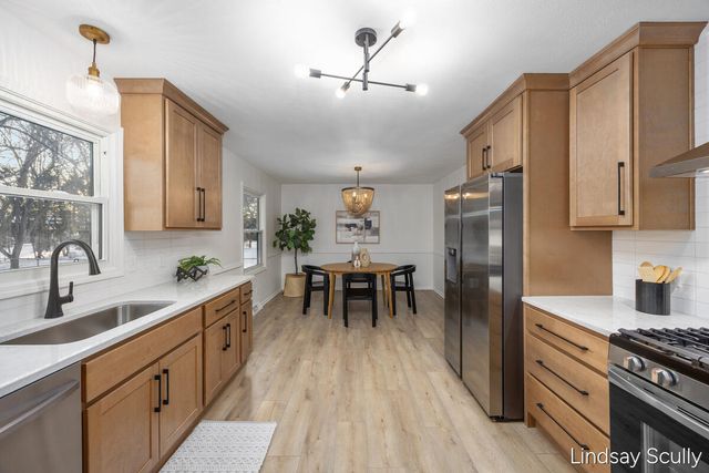 1830 Lockmere Drive, Kentwood, MI 49508