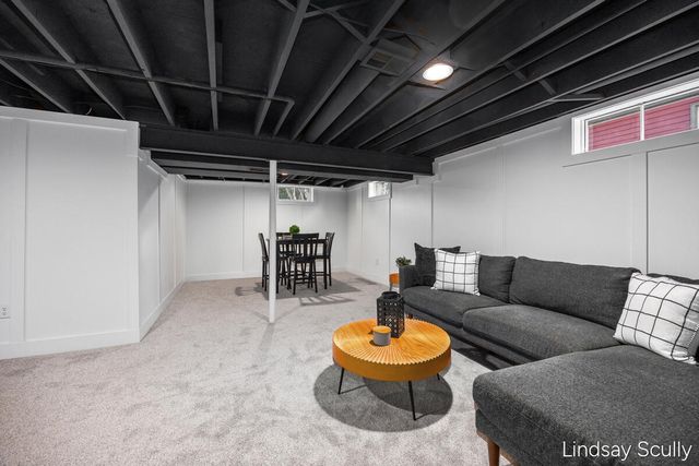 1830 Lockmere Drive, Kentwood, MI 49508